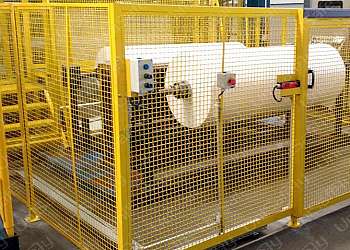 Tela de proteção para máquinas e equipamentos industriais Tela de proteção para máquinas e equipamentos industriais